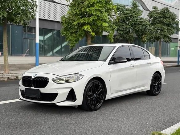 BMW 120i